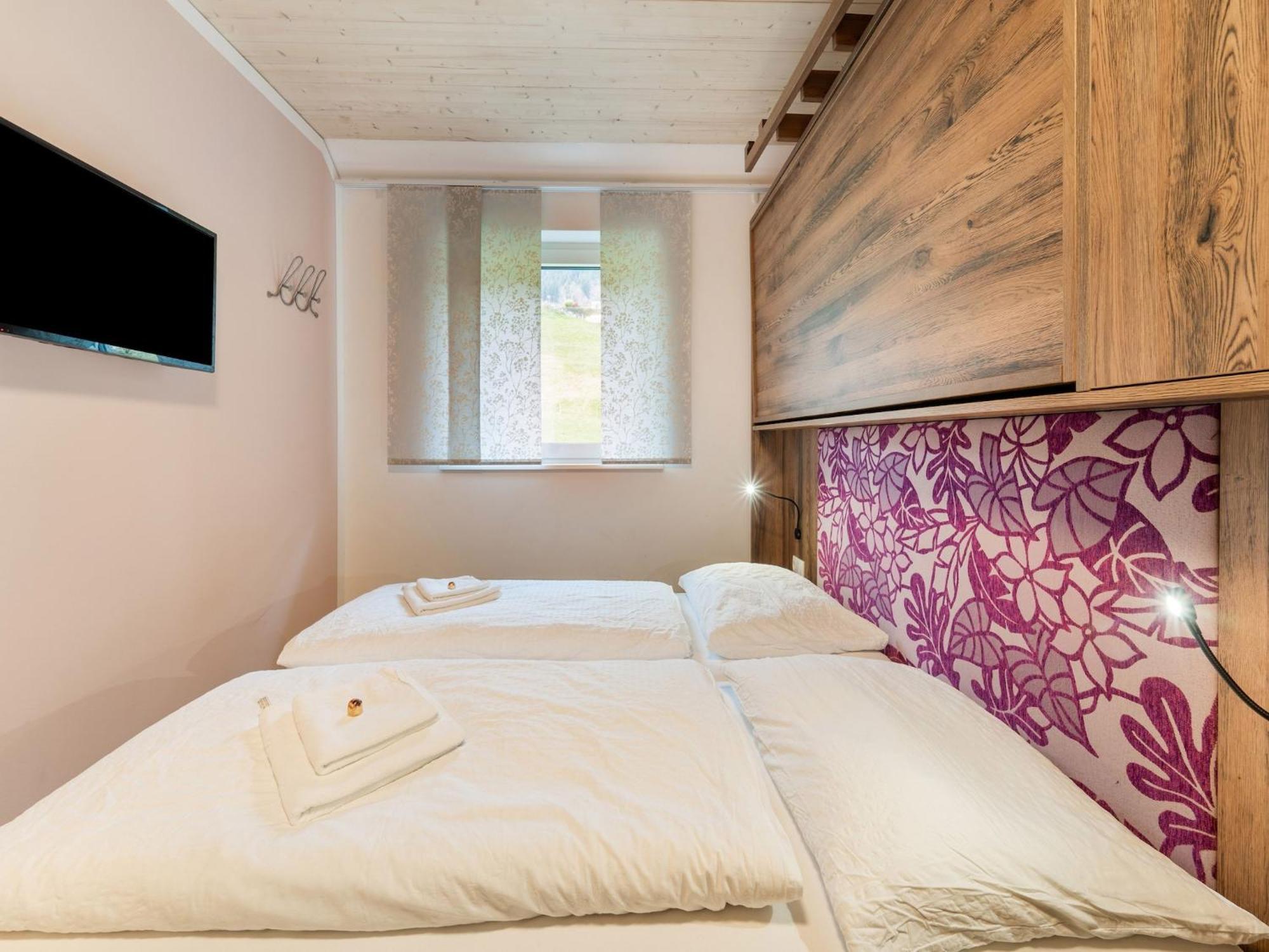 Large Apartment In Sankt Georgen With Balcony Fürstau Exteriör bild