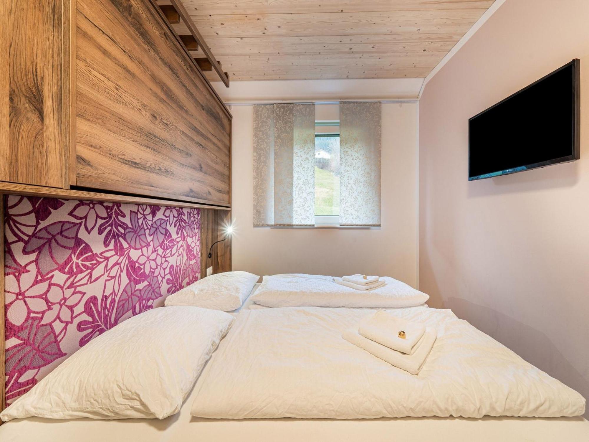 Large Apartment In Sankt Georgen With Balcony Fürstau Exteriör bild