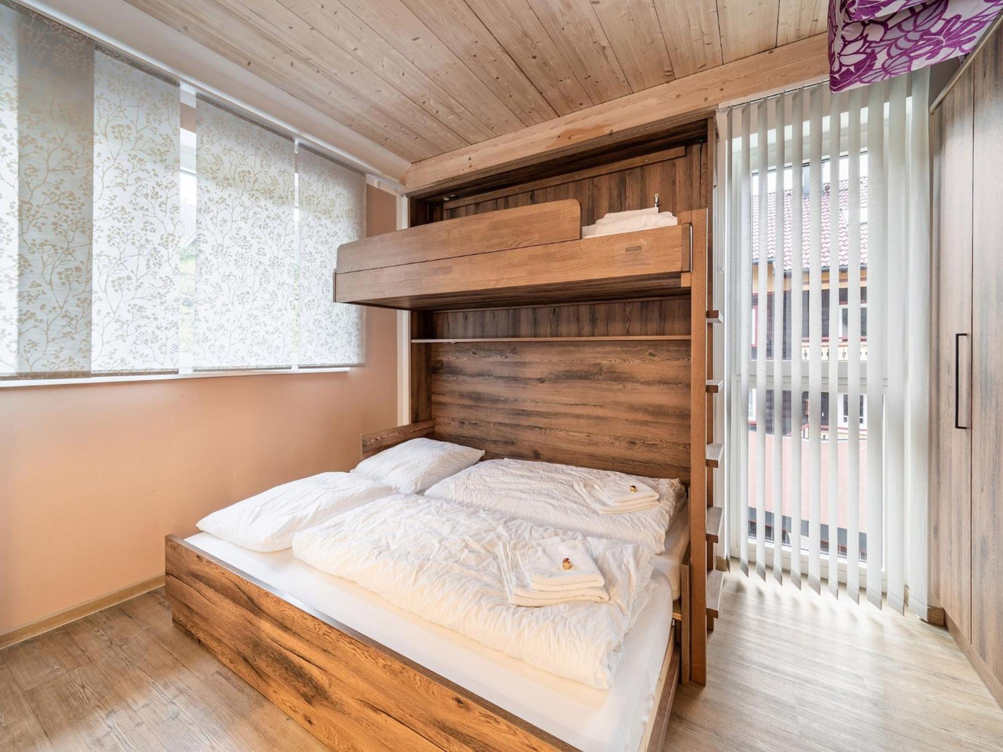Large Apartment In Sankt Georgen With Balcony Fürstau Exteriör bild